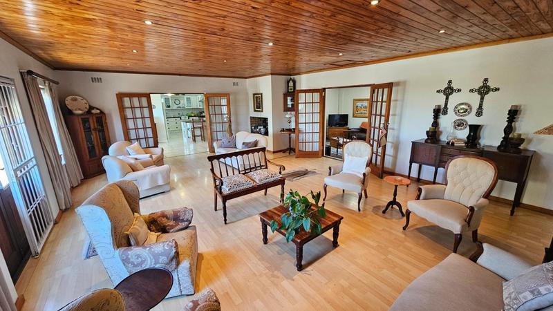 3 Bedroom Property for Sale in Dwarskersbos Western Cape